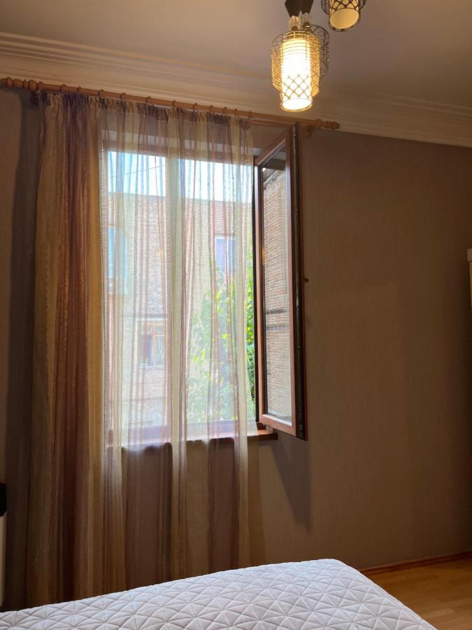 Apartment 54 Тбилиси Екстериор снимка