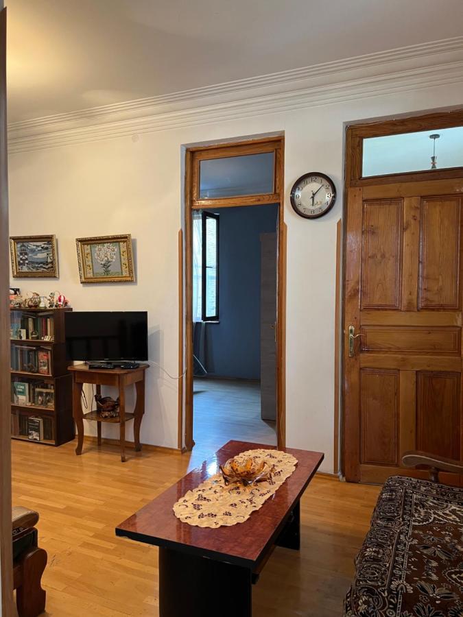 Apartment 54 Тбилиси Екстериор снимка